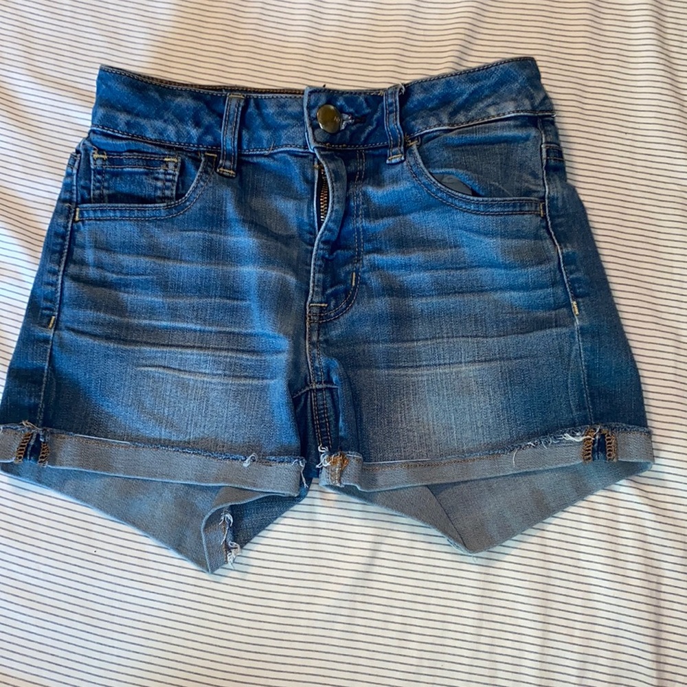 American Eagle Hi-Rise Shortie Jean shorts